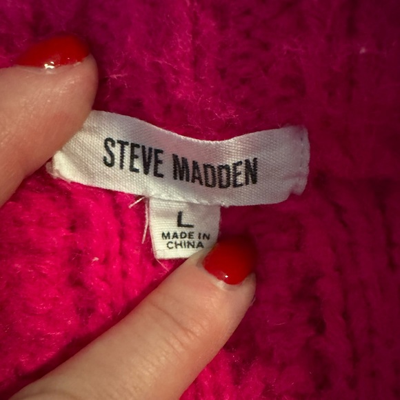 Steve Madden Women’s Olive Cable Knit Sweater in Pink Glo Size Large - Picture 6 of 7